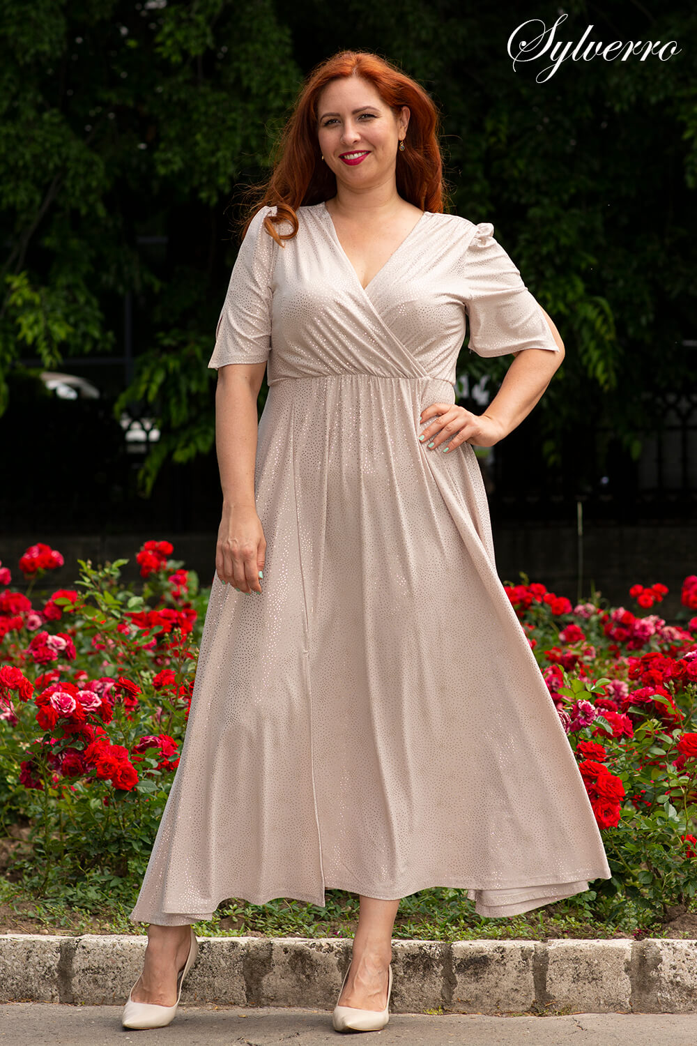 Dzsenet rochie